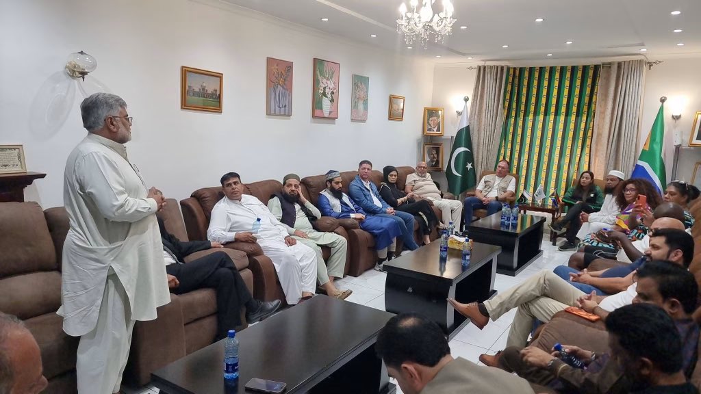 ZANewsFlash's tweet photo. NEWS: The Pakistan South Africa Association says it has pledged its support for the ANC councillor candidates in the upcoming local government elections following a meeting in Centurion.

According to the association, the meeting was attended by Greg Schneemann, Fasiha Hassan Duma, and Stacy, and ANC councillor candidates Naeem Patel (Ward 61), Chaudhry Naeem Anwar (Ward 79), Moosa Bhamjee, (Ward 48) and Denise Govender (Ward 78).