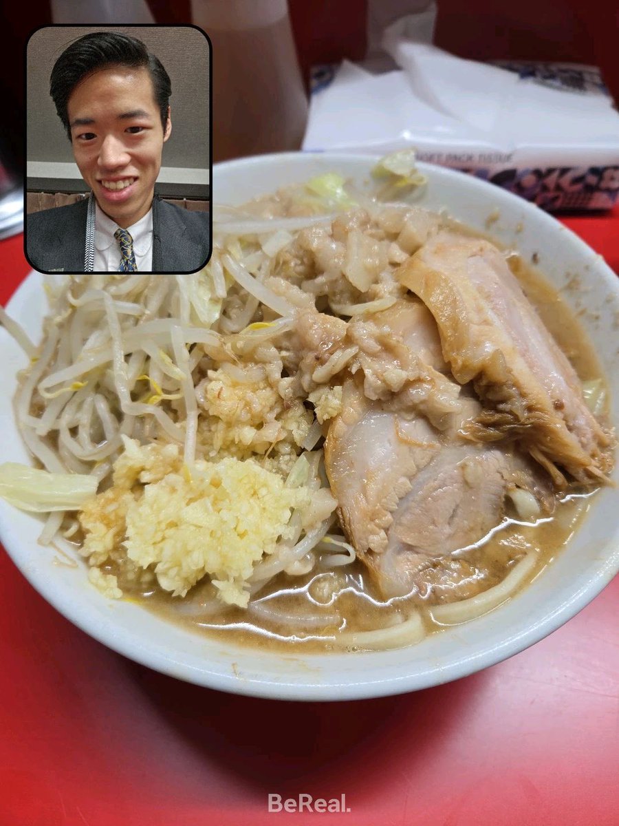 roku_benron's tweet photo. 【弁士紹介】
第６弁士の紹介も本日となります！

第6弁士
明治大学雄弁部(@yubenbu)からは中野 潮風弁士です！

弁士コメントは「公式大会無敗の男、獅子奮迅！！！」

#弁論 #弁論部 #弁論大会 https://t.co/rchM1tfgYK