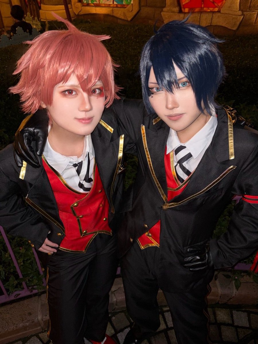pan_7026's tweet photo. 昨日はハーツでランドに遊びに行ってました！
念願併せ叶って写真も可愛くて大満足♠️

#Dハロ仮装2026 
 #Dハロツイステ https://t.co/SaiKp4z5Ol