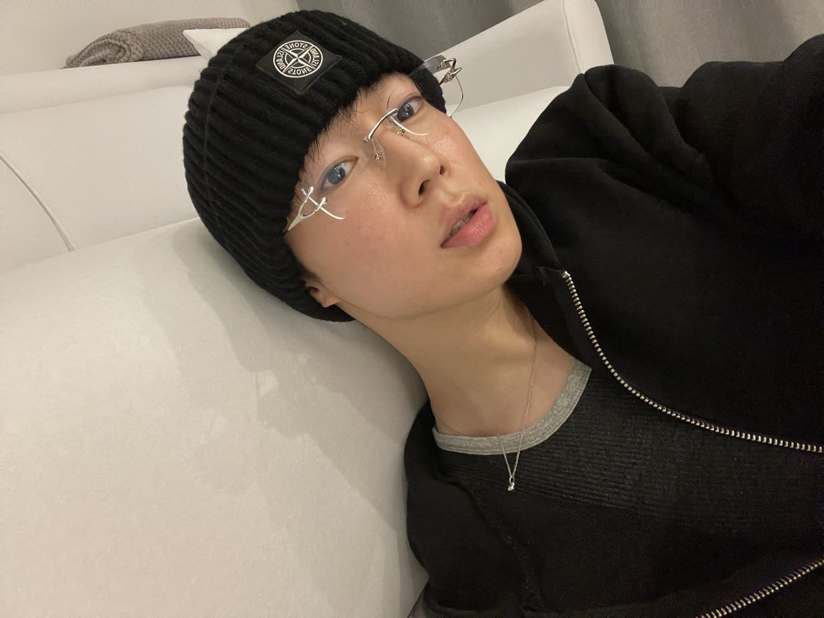 js95622's tweet photo. 🖤 https://t.co/kjLiQ89Wl3