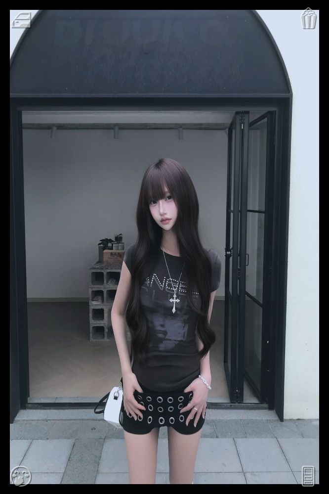 ARoselan's tweet photo. ❤️Freeze blackcurrants Blackcurrants, packedAs she talked to the couple, she thought about how far she’d come. She’d moved to a new city, feeling lost and lonely, but then she’d found a hidden cat cafe—a place that had changed her life forever. It had given her love, happi https://t.co/eXPE8zk5QF