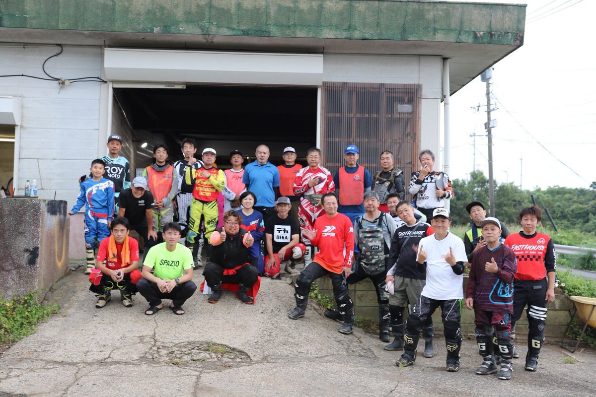 nomozakienduro's tweet photo. エンジョイオフロード2026mini
無事  終了しました(^O^)／

いやぁ～ 楽しかったですね  ぐるぐる回りの
レースかと思いきや  途中からの土砂降り！

コースの あちらこちら川になって  楽しい沢走り(^^)
最後まで 皆さま笑顔でした

関係各位 たいへんお疲れ様でした
＼(^o^)／ https://t.co/9Ij0sa6XCL