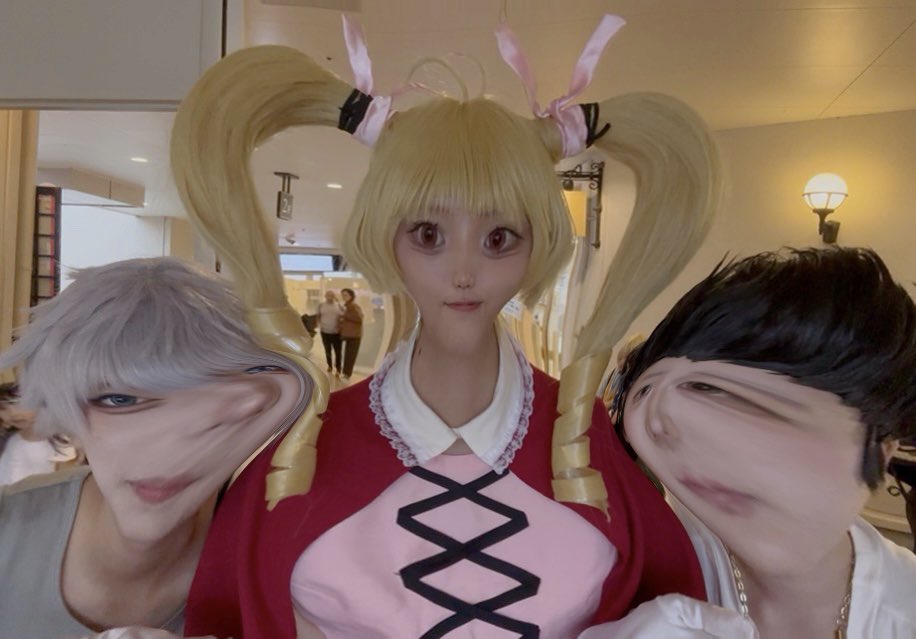 matsuda_cos's tweet photo. 離脱‼️
今日会いたい人全員に会えて幸せすぎました🫶🏻🫶🏻ぷりてぃーゴンとメロすぎキルア一緒にデートしてくれてありがと😻😻💋
 #アコスタみのおキューズモール https://t.co/yBKgKJKNRM