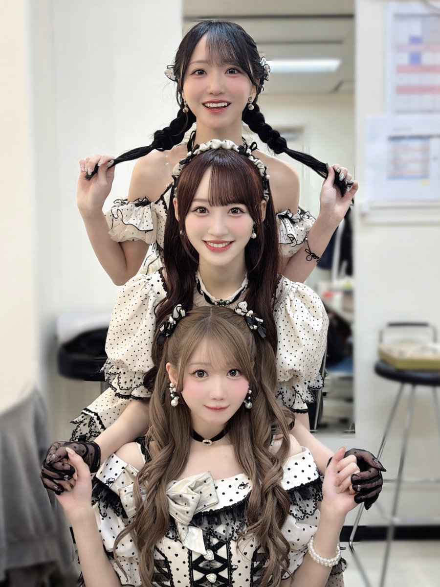 otani_emiri's tweet photo. スペシャルイベント 大阪
ありがとうございましたฅ^>ω<^ฅ💕

スペイベならではのセトリやMC🎤
楽しんでもらえたかな？😼
髪飾り交換こできるのも嬉しいね💓

応募してくれて、ありがとう〜〜🫶🏻 https://t.co/tLk5EGLC1L