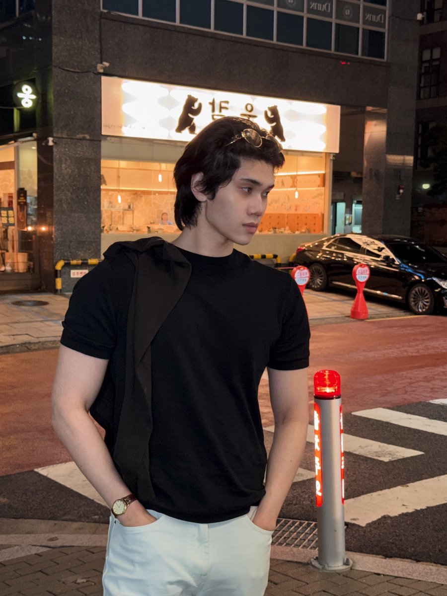jaideefans's tweet photo. INI CAKEP BANGET ASKAJAJJAJAJAJAJAJA MAU PINGSAN

#dunknatachai https://t.co/d5QbLRWoSN