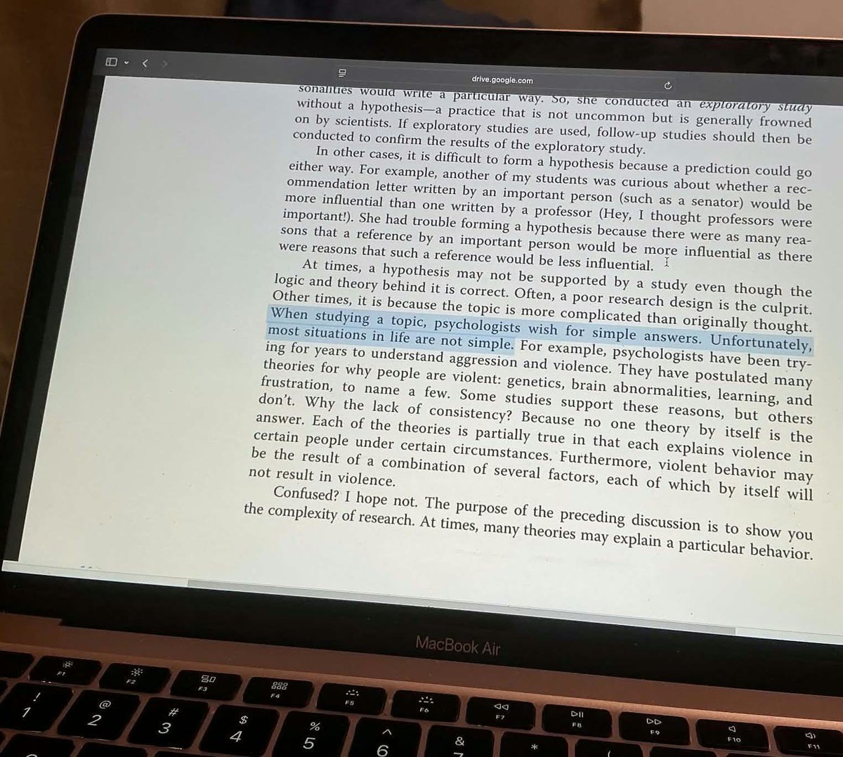 aylavieux's tweet photo. hello! im ayla and im on a mission to make this review journey not-so-lonely, so im looking for #rpm2027 #rpmtwt #psychtwt #studytwt moots ◝(ᵔᵕᵔ)◜

𝛹 | bs psych grad '26 
𝛹 | rgo ceb 
𝛹 | working full time 

✧˖°🧠𝚿👩🏻‍⚕️🎀༘ https://t.co/RbNj1qJh8l