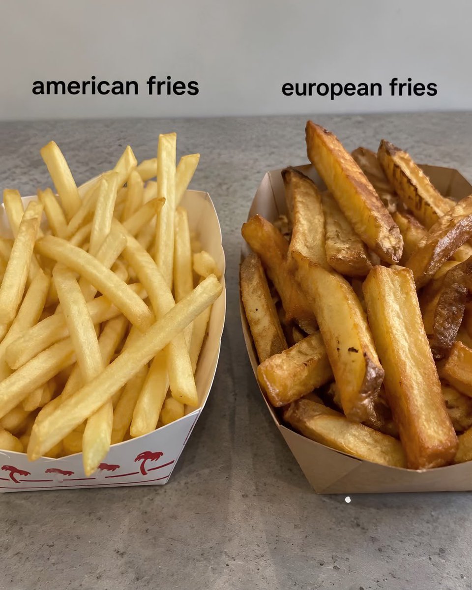 MagnusVigso's tweet photo. American vs European food https://t.co/95TibAjV7N