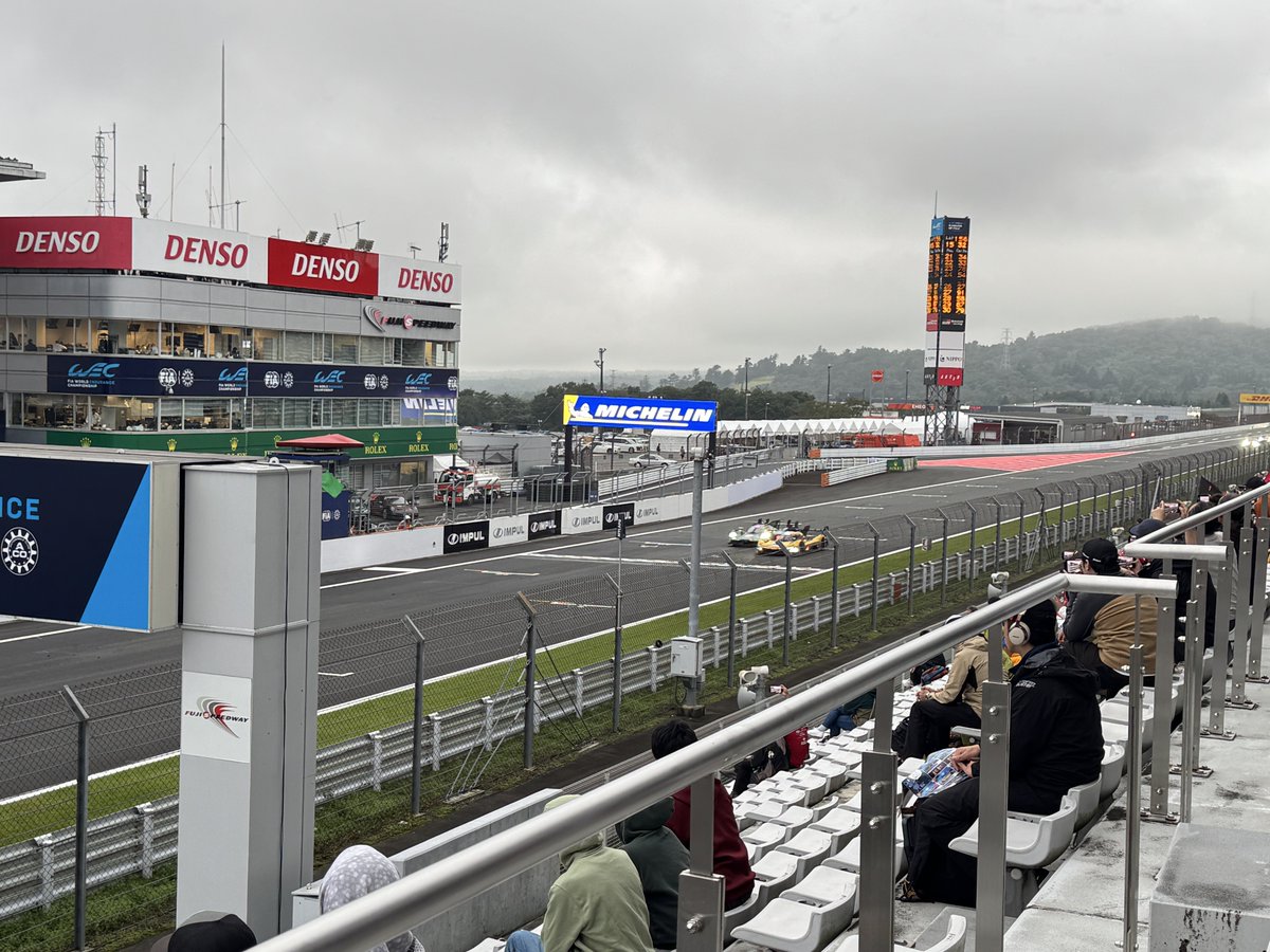 fuku_ship7's tweet photo. 今年のWECフジは稀に見る荒れたレースだった。
最後の最後まで目が離せないレース…楽しかった。 https://t.co/VzhNR1Fb0L