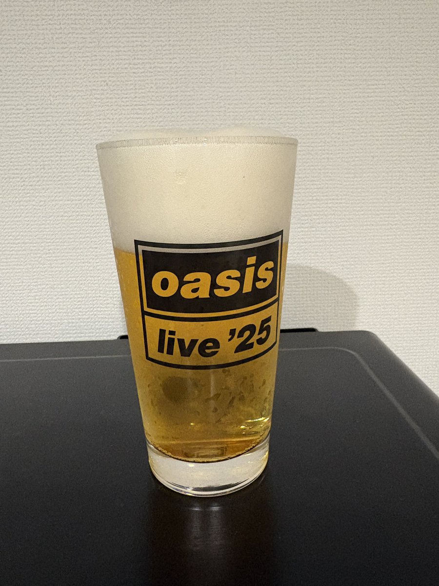 StudioTrick's tweet photo. ゲン担ぎビール🍻 https://t.co/llXx3TwgpJ