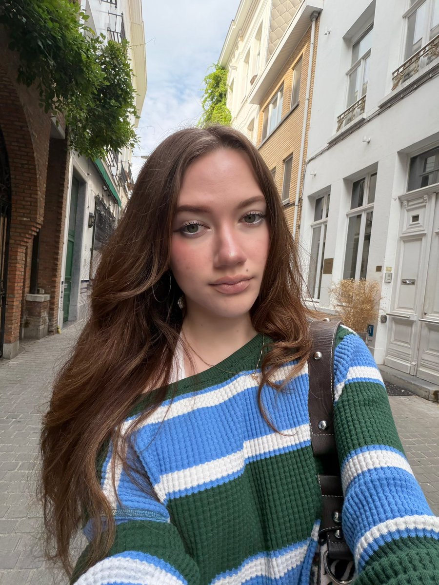 ilyynina's tweet photo. globals day 2 🧇 https://t.co/icpzNZojbV