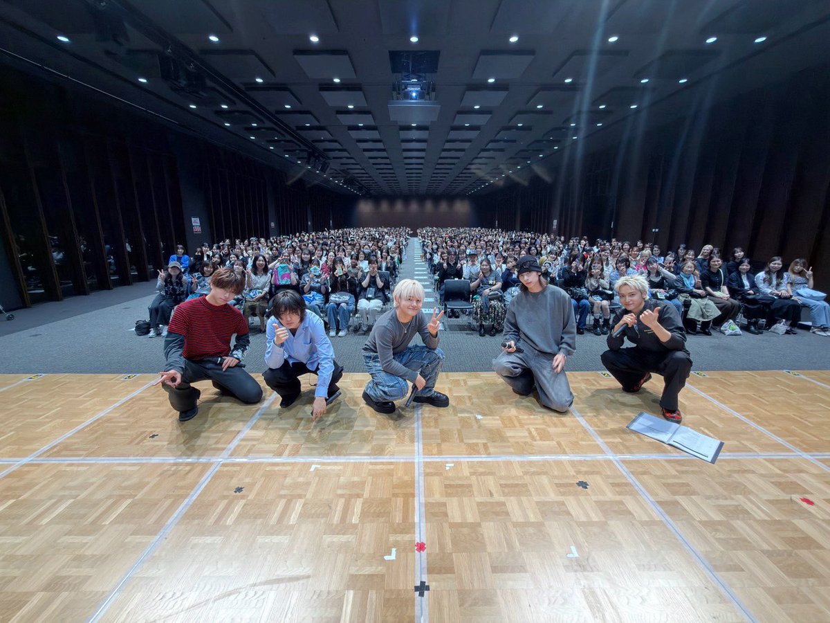 starglow_bmsg's tweet photo. 🚘2026.09.27

3rd Single「Drivin' My Life」 
Talk Show &amp; Greeting 東京🎙️

ありがとうございました✨

#STARGLOW
#SG_DrivinMyLife https://t.co/isMFUy9SZS