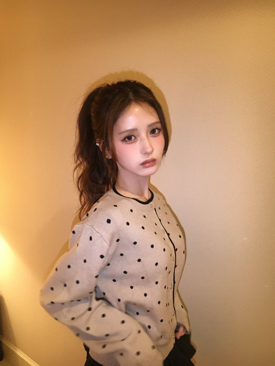 m_0430m's tweet photo. ポニーテールすき？ https://t.co/gOzJSO2yYp