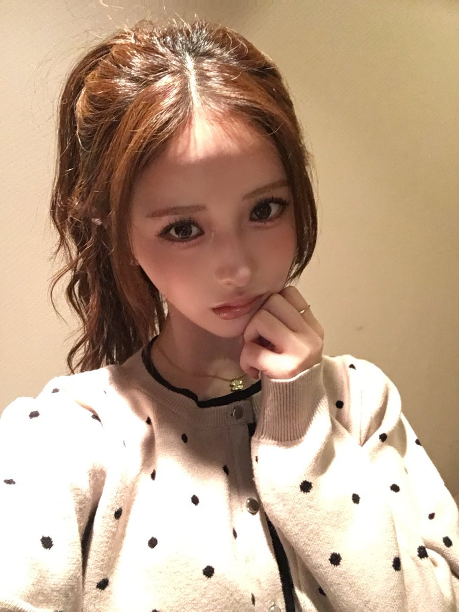 m_0430m's tweet photo. ポニーテールすき？ https://t.co/gOzJSO2yYp