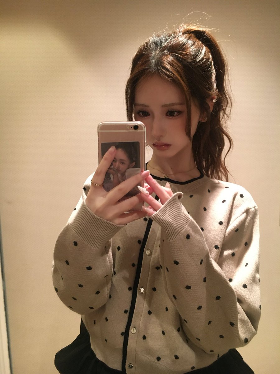 m_0430m's tweet photo. ポニーテールすき？ https://t.co/gOzJSO2yYp
