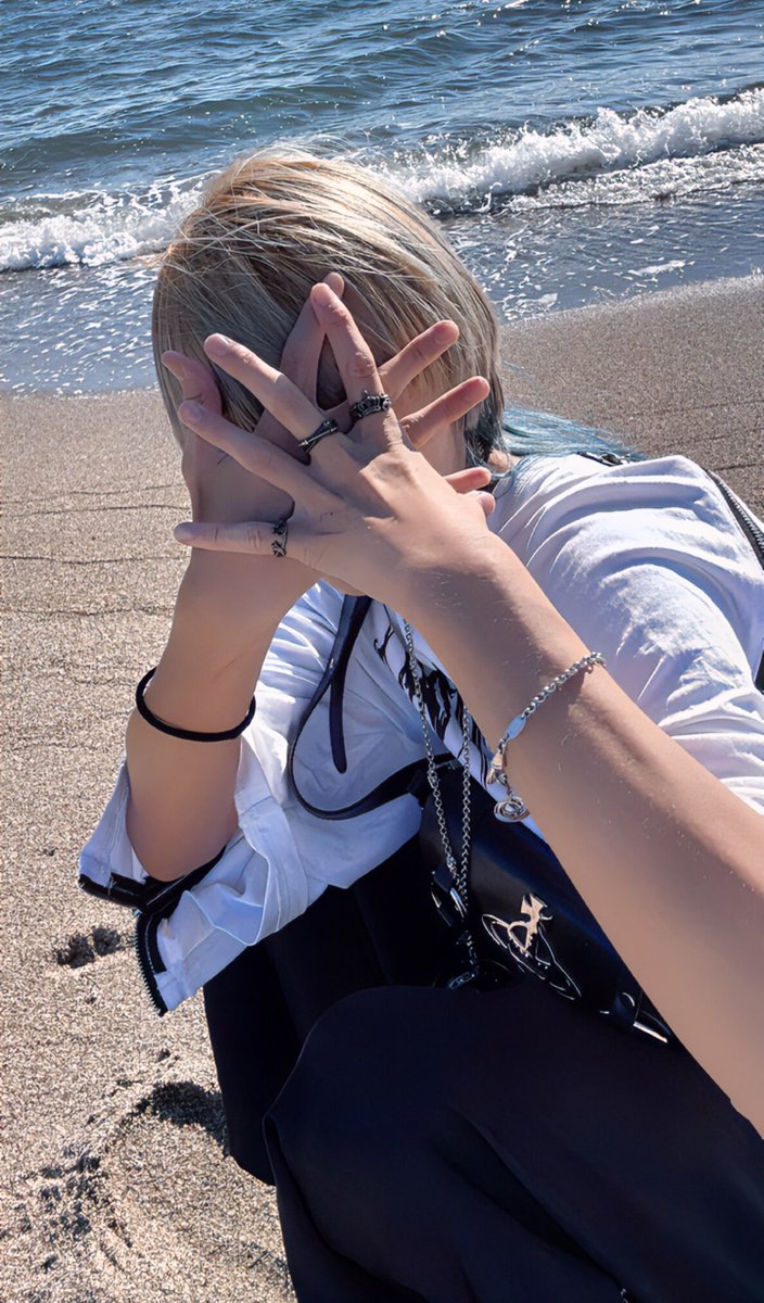StargazeR_4oN's tweet photo. 別れた後の to doをまとめて送っておこうかな🎶 https://t.co/KI0uGC0tK9