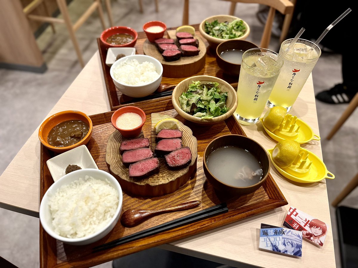 k4rS2k's tweet photo. 渋谷ご飯記録 / 
📍 牛たんの檸檬
📍 つるとんたん

どっちも駅からのアクセス最高なのが神✨️
たくさん食べるから量多いの助かる!! https://t.co/8vKcM2qb8D