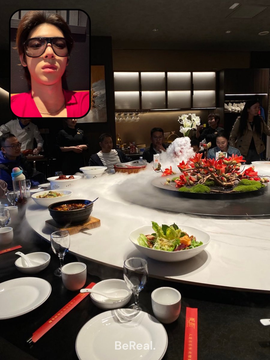 kkeonstant's tweet photo. pano mag update sayo yung ka-situationship mong filchi using his bereals 😏🥢🥡 https://t.co/cyN9KTYcdk
