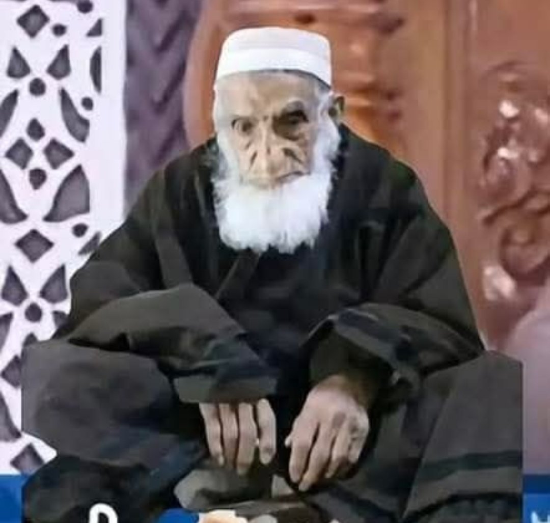 399fjsss's tweet photo. الشيبه المخسول ذا نطفه فارسيه في اليمن والملامح تقول ذالك https://t.co/pLyQfBgRi6