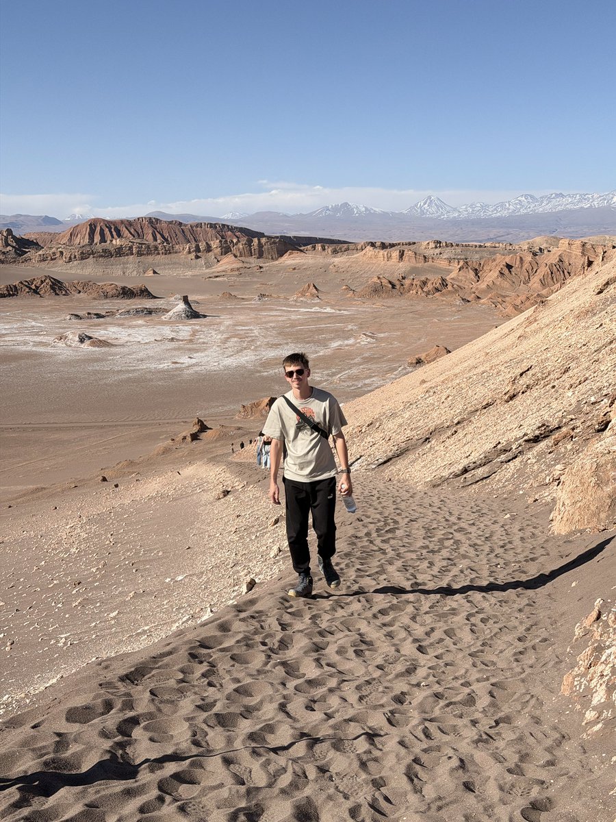 lebedevv's tweet photo. я в Сан-Педро-де-Атакама (Valle de la Luna) https://t.co/dj4u0E1v9b