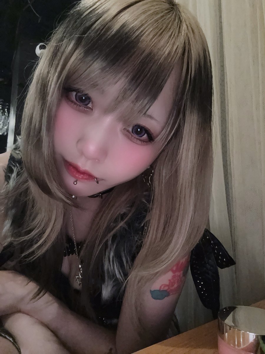_AiK9_'s tweet photo. b https://t.co/4KnlZ2WK0r