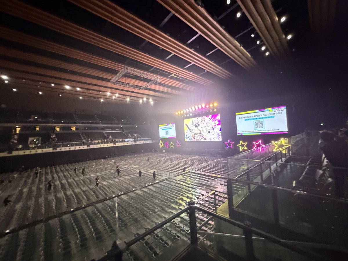 h12269904's tweet photo. Day2お疲れ様でした！
2日間ともとても素晴らしかっです！

「明日は月曜日」

とても嫌な言葉だよ....( ´ཫ` ) https://t.co/UPN8XmgBiG