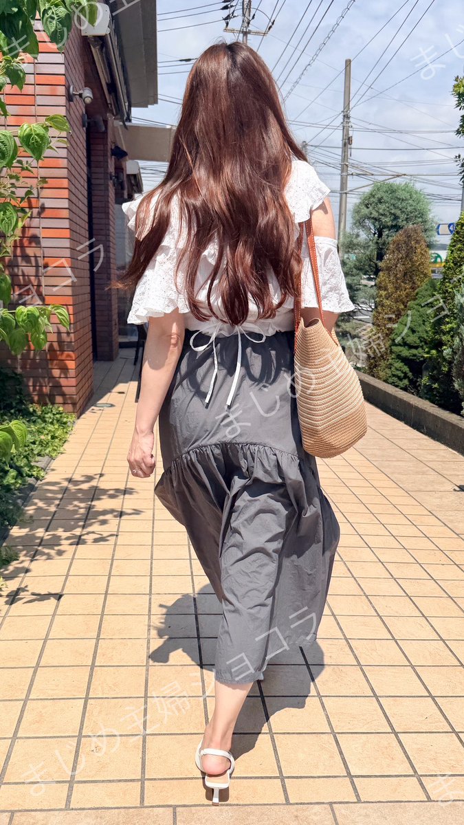 majimechocolate's tweet photo. 続いてはこちらのシリーズで行きたいと思いますっ👗

かがむとパン線スケスケ❤️
パン線マニアには堪りません😍 https://t.co/9oD3ARO0El