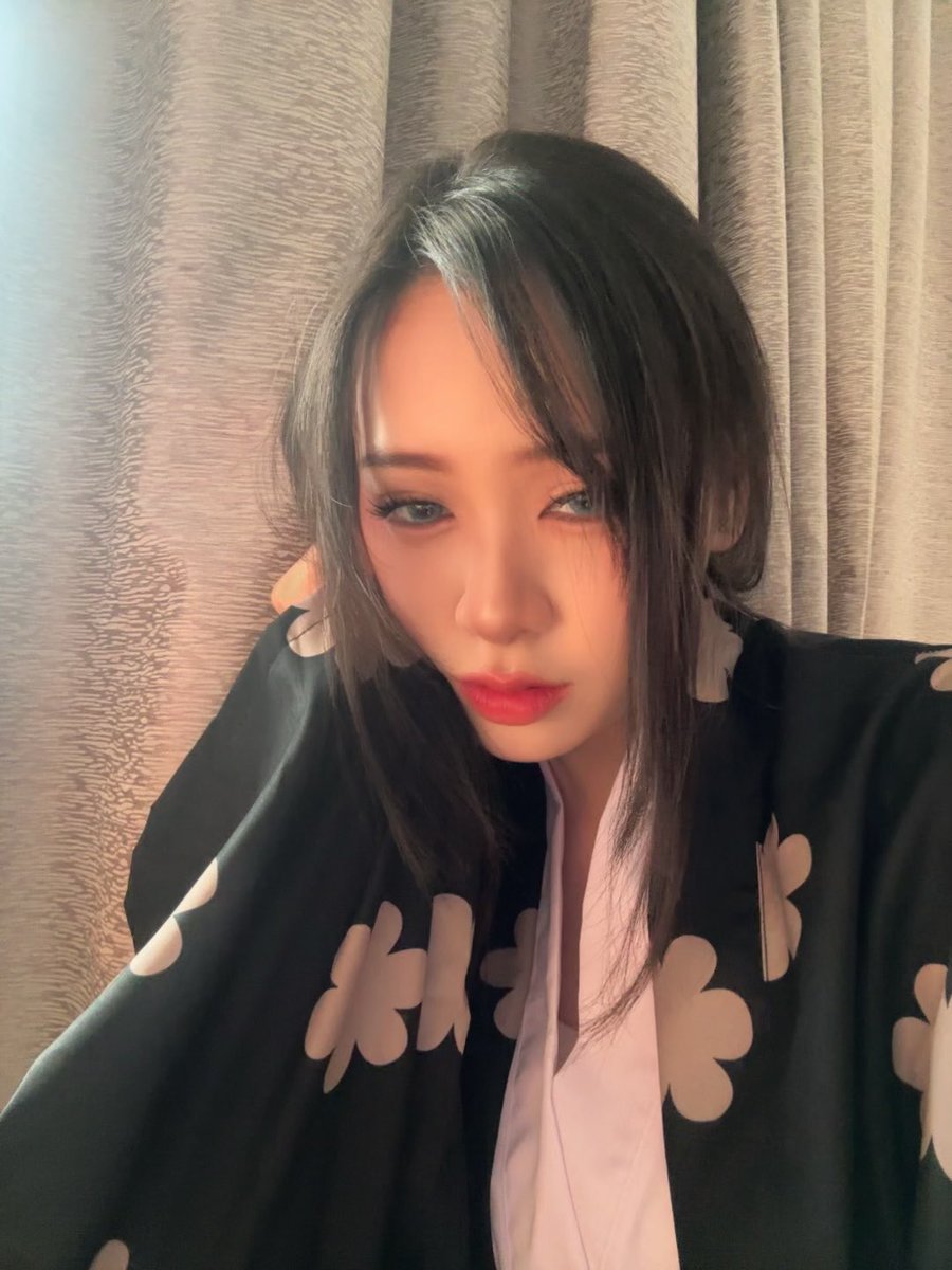 Lily_JKT48's tweet photo. Terimakasih banyakkk untukk vcnyaa lovee, ak seneng bangett bisa mengobrol lagi, aku senang mendengar kabar if kalian sehat dan baik baik aja 🥹 aku juga happyyy banget bisaa berkenalan!! Smogaa nextnyaa bisa mengobrol lagi biar makin akrabz WKWKKW, havee funn for tudeii, enjoy ur weekend luv #Talysilaturahmi