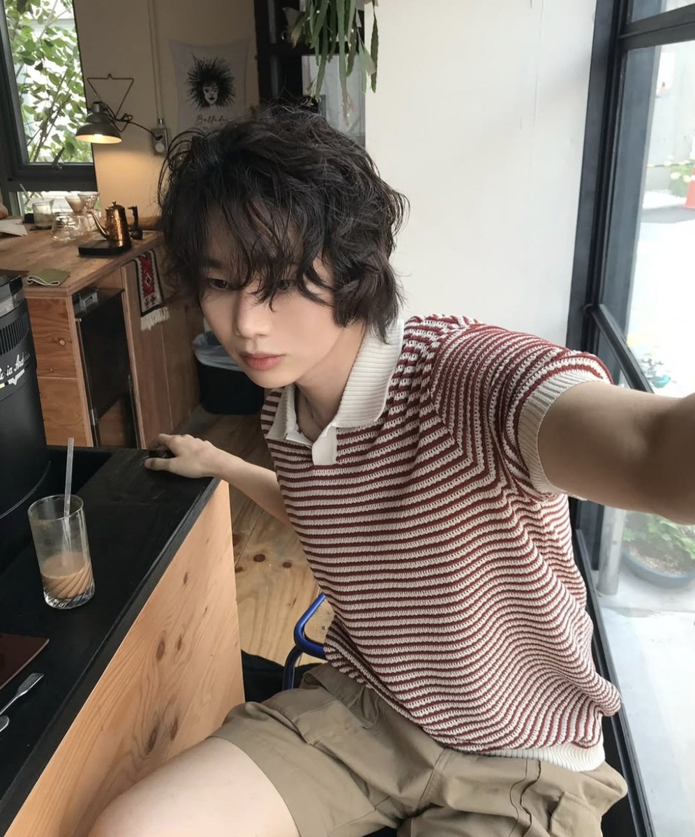 fckshosho's tweet photo. ⋆ ✰ ɞ Bom dia! Iniciando a manhã fora de casa. Hoje resolvi sair para caminhar um pouco e aproveitar o dia. https://t.co/fNCLxm2lVv