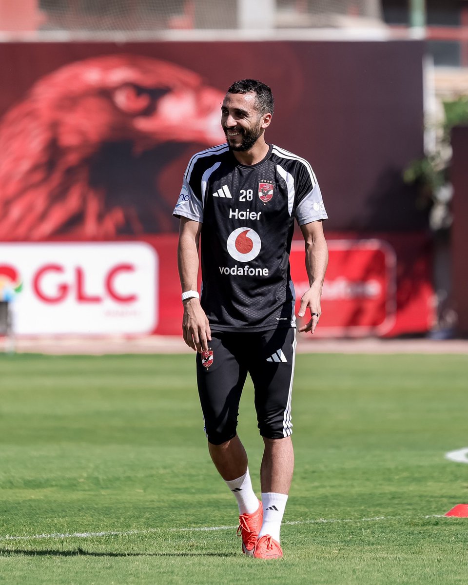 AlAhly's tweet photo. 😍📸 https://t.co/cghWSB1al4