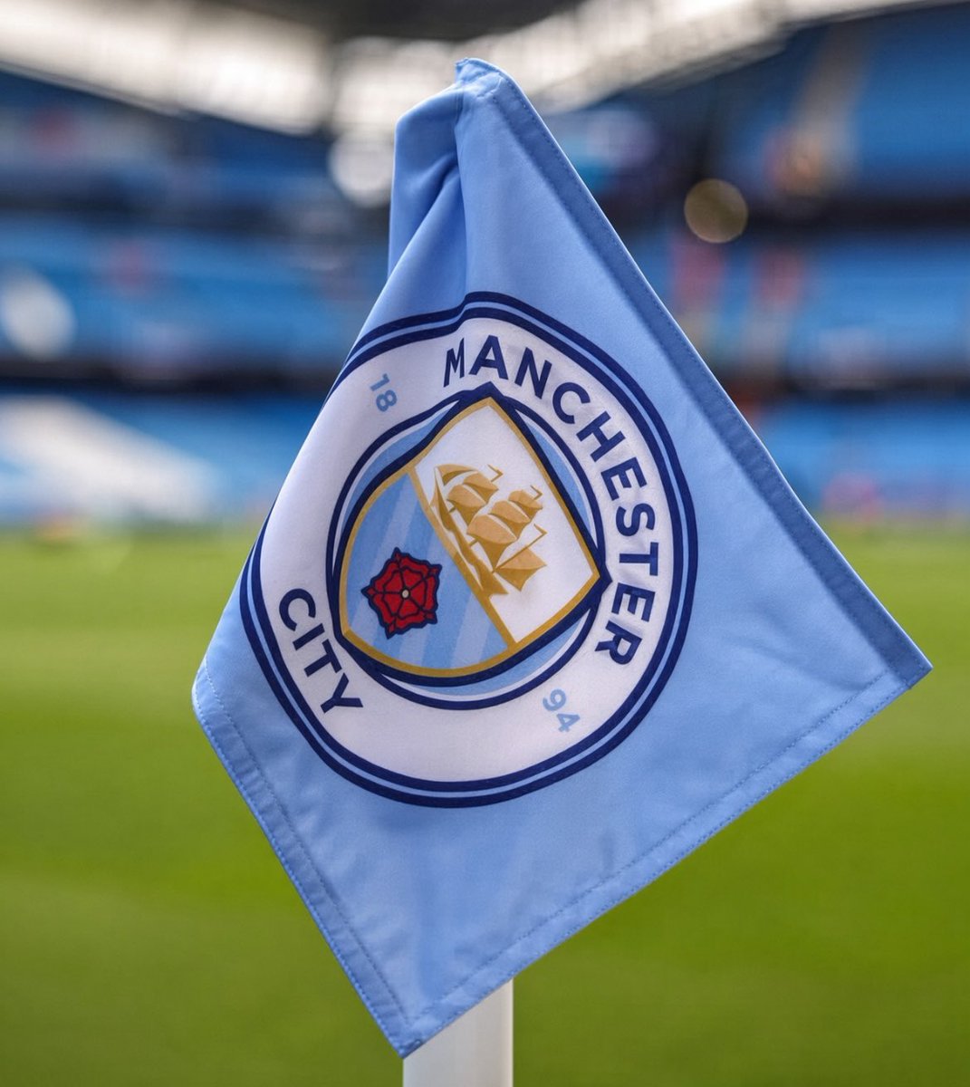 utdshows's tweet photo. 🚨 Manuel Pellegrini on Ben Jacobs’ comments that if Manchester City are kicked out of the Premier League, the EFL are willing to back the Premier League’s position and kick Manchester City out of the EFL as well:

🗣️ “I’ve seen what Ben Jacobs has said, and honestly, I think people need to be careful about getting carried away with the most extreme scenario.

If Manchester City are eventually punished, then of course they must accept the consequences of whatever decision is made after the appeals process.

But kicking the club out of the Premier League and then potentially refusing to allow them into the EFL would be something completely different.

You are not only punishing the people responsible for the decisions being investigated. You are punishing the players, the staff and millions of supporters who had nothing to do with those decisions.

I understand why people are angry. I understand why rival fans want the strongest possible punishment. But justice should be about a proportionate and properly established punishment, not destroying a football club.

City have the right to appeal, and until that process is finished, nobody should be pretending that the final punishment has already been decided.

If City are guilty, punish them.

But punish them fairly. Do not turn football into revenge.” 👀🔵