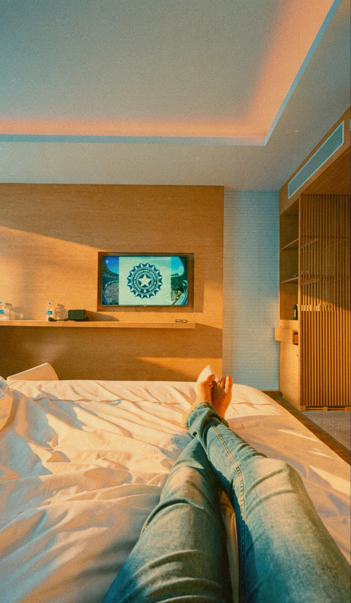 kaestetix's tweet photo. much deserved re-staycation :) https://t.co/7EyA1DX1M8