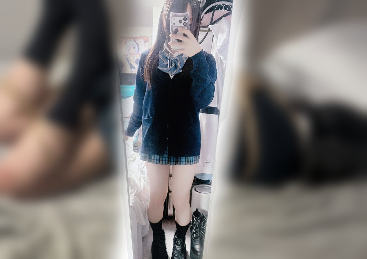 Elenn_1177's tweet photo. 青チェ制服���･･･ - 十七夜の月の投稿｜ファンティア[Fantia] https://t.co/HxPGE72ErH https://t.co/6mhwB6VQlO