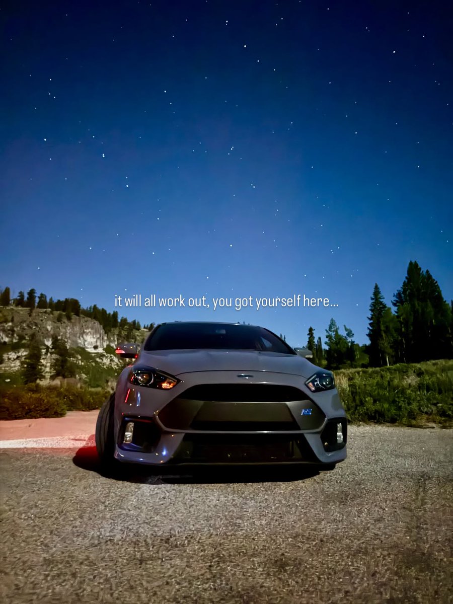 jennimoore10552's tweet photo. B-roll. Full moon. Midnight shoot. Trust yourself and try new things—you’ve got this! https://t.co/jv4Ihbb6Dy