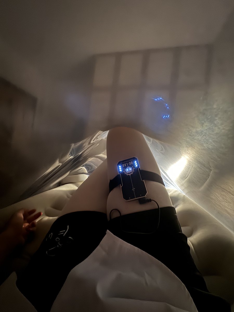 SixRecent's tweet photo. 被世界温柔包裹，直至发现无法逃脱
#Vacbed ＃バキュームベッド https://t.co/OyDGfJ0gee