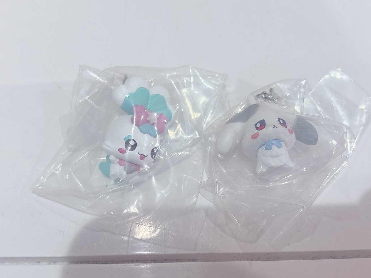 zq891's tweet photo. 【交換・譲渡】ぷちきゅあ めじるしアクセサリー 2 

【譲】 だいふく しぷれ
【求】 こめこめ ぷりるん > 定価+送料

郵送でのお取引希望です📮
検索からでもお気軽にお声掛けください🙇🏻‍♀️ https://t.co/vGdyMVKebN