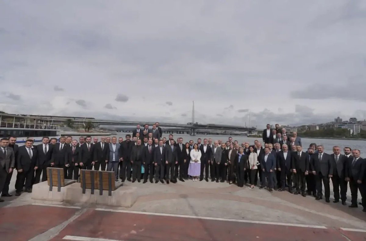 mhp_maltepe's tweet photo. Milliyetçi Hareket Partisi İstanbul İl Başkanımız Sn. Volkan Yılmaz’ın katılımıyla; İl Yönetim Kurulu Üyelerimiz ve İlçe Başkanlarımızla birlikte, İstanbul Ticaret Odası (İTO) Yönetim Kurulu Başkanı Sn. Şekib Avdagiç ile bir araya gelerek verimli bir istişare toplantısı gerçekleştirdik.
@aykutdogan91