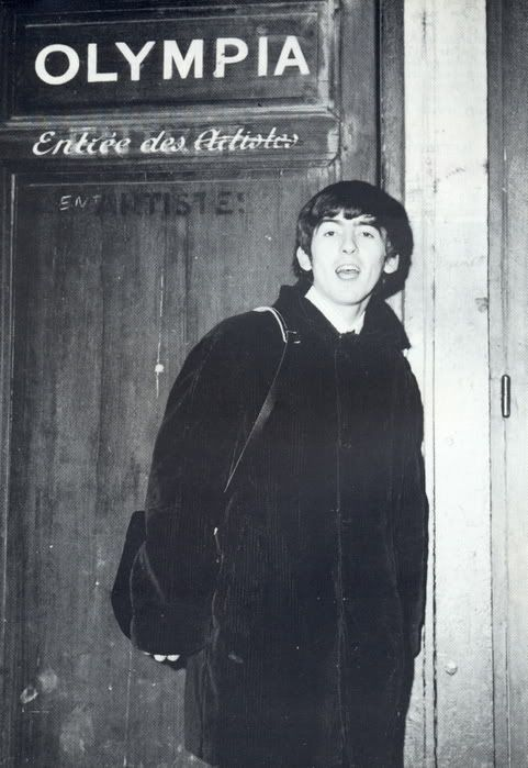 BeatlesArchive2's tweet photo. George Harrison, L'Olympia Theatre, Paris, January 26th 1964
The #Beatles https://t.co/t5EWFZZbXw