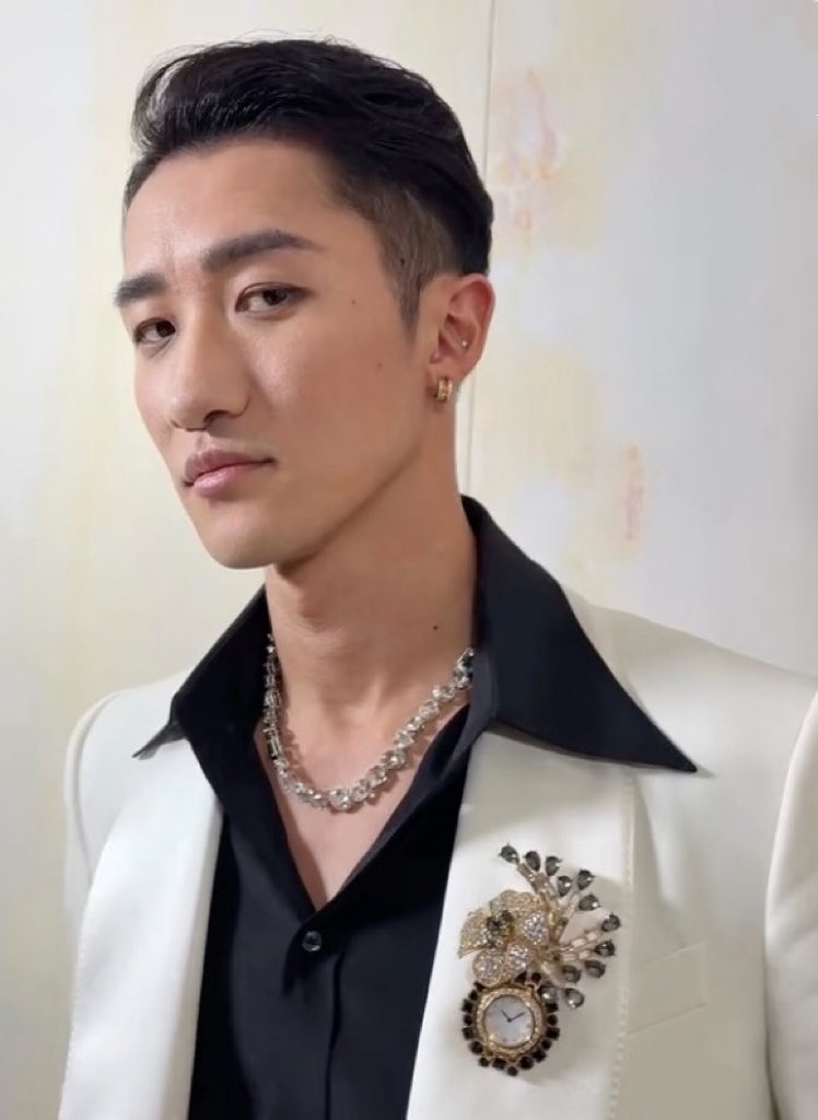 Timeless_9Up's tweet photo. งานมิลานยังไม่จบ 🫠

#岩本照　
#DolceGabbana
#ドルチェガッバーナ
#DGXHIKARU
@dolceggabana https://t.co/NMEyOaEul6