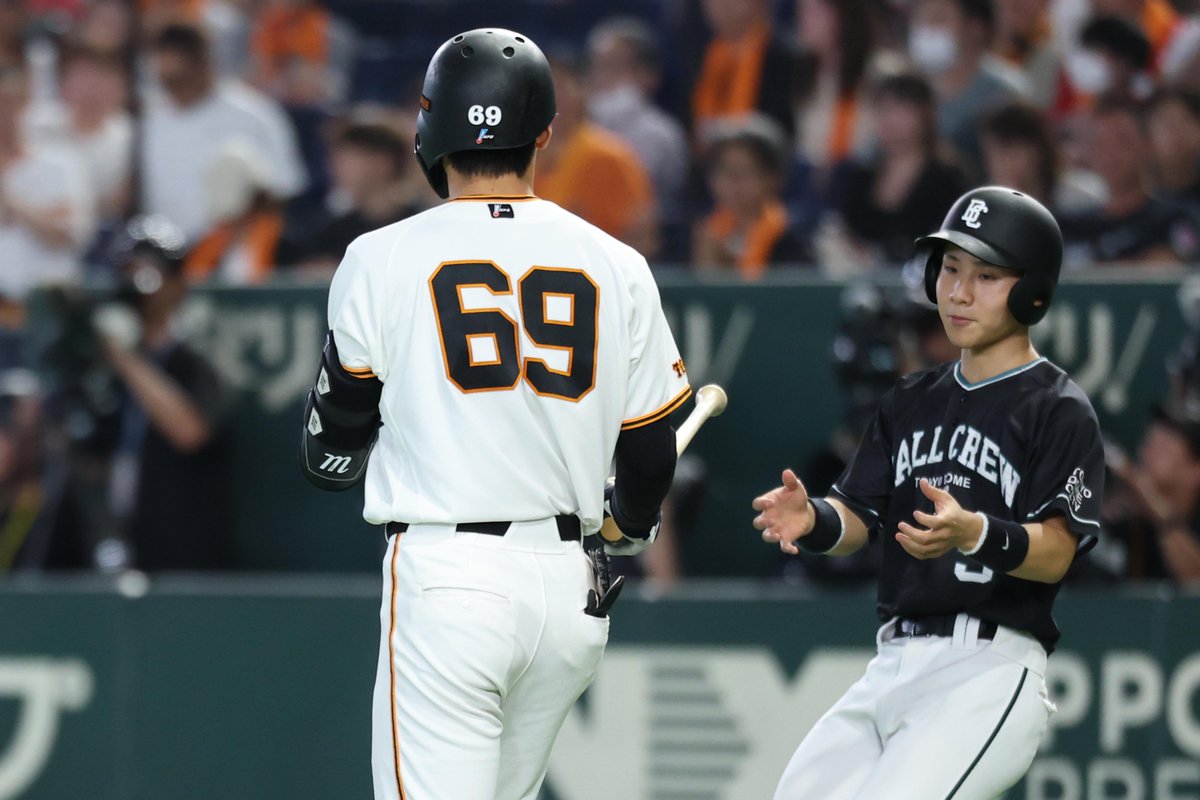 TokyoGiants's tweet photo. 【四回裏】巨人 8-0 ヤクルト

一死一塁から #平山功太 選手も四球で出塁する👍 https://t.co/wTSQXHCdXX