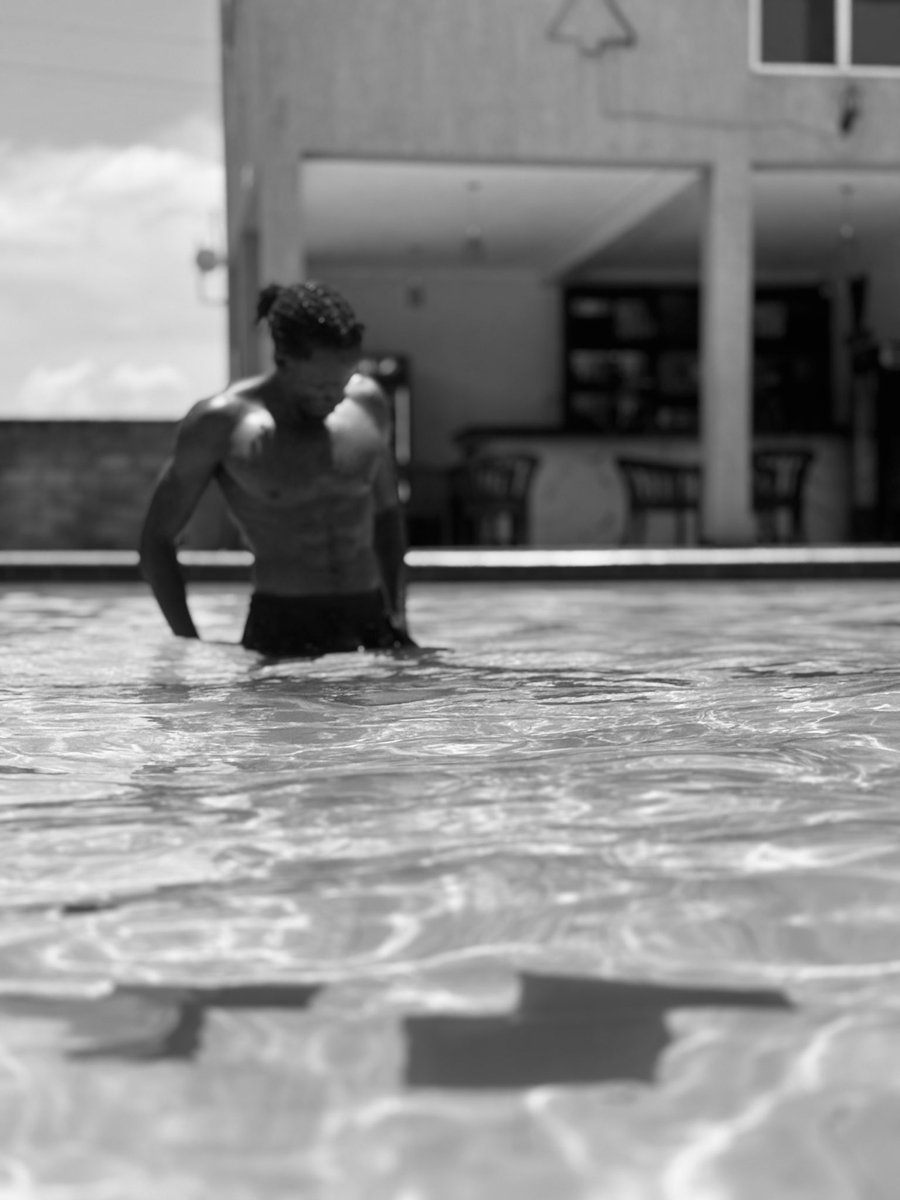 aaronmmitti's tweet photo. The kind of recovery I definitely needed 🤙 https://t.co/x2491amxHr
