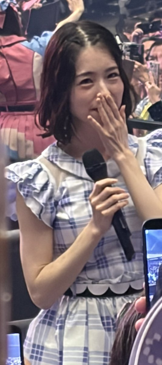 sahorinnteam4's tweet photo. 古参でも楽しめるセトリでした。
コンサートは気が向かなかったりする���ですが、握手会で推しに来てと言われれば話は別。姿勢が良くて、所作が良くて、可愛いくて、やっぱり推しが好きです。
 #岩立沙穂
 #AKBサンコンコン https://t.co/CW5qvOfKPl