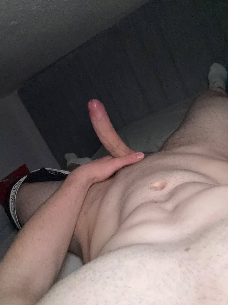 hornyJstud's tweet photo. @thickcockguyyy @Poppynzach https://t.co/ykJQOfwDqa