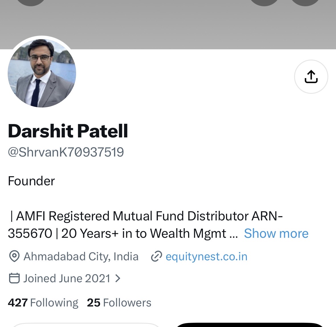 darshitpatel84's tweet photo. 🚨 IMPORTANT: FAKE PROFILE WARNING

It has come to my notice that several fake profiles are being created in my name and are DMing people with various offers.

These fake accounts claims:

❌ “We have created a WhatsApp group where we provide free stock calls/advice.”
 ❌ “We provide crypto calls or manage money in crypto.”
 ❌ “We run a paid advisory service.”
 ❌ “Join our Free/VIP/PAID Telegram group.”
 ❌ “Transfer a small amount of money to my account.”

PLEASE NOTE: NONE OF THESE ARE RUN BY ME.

I want to make this absolutely clear:

��️I DO NOT run any stock Free/Paid advisory service.
➡️I DO NOT operate any Telegram or WhatsApp groups for stock calls.
➡️I DO NOT provide crypto trading calls or manage money in crypto.
➡️I DO NOT ask anyone to transfer funds to me.
➡️I DO NOT DM anyone for investment opportunities.
➡️I DO NOT reply to investment-related DMs.

If someone approaches you claiming to be me or representing me, please do not send money, share personal/banking details, or follow their investment instructions.

I have attached screenshots and links of some fake profiles for reference.

⚠️ Please verify the account carefully before interacting. Do not get trapped by impersonators.

@bineeshkp1 
@AveryRo93678663 
@KCramer3041 
@MubarikNuredin 
@ShrvanK70937519 
@AdrienneSw22706 
@2UjJN4cmSynPNAF
@GeoChCh 
@bineeshkp1 
@Renan405 
@kameron_mce664 
@AveryRo93678663