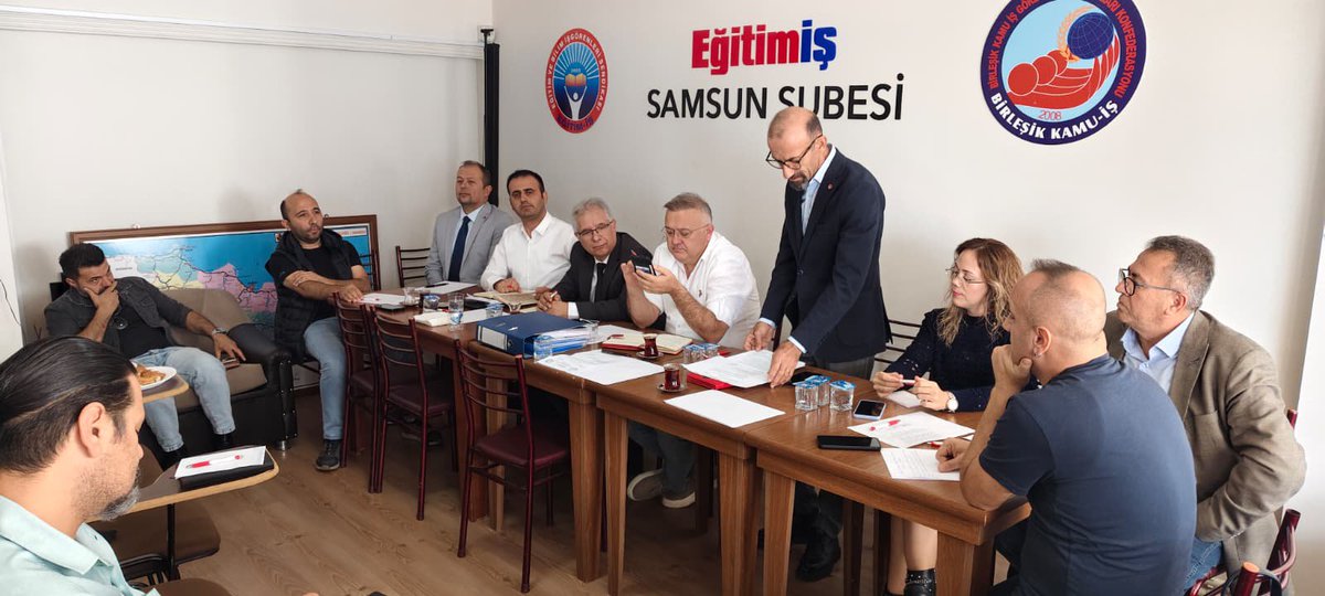egitimis55's tweet photo. YENİ DÖNEME ÖRGÜTLÜ MÜCADELEYLE!

Eğitim-İş Samsun Şubesi olarak Şube Başkanlar Kurulu toplantımızı gerçekleştirdik.
Yeni eğitim-öğretim yılının gündemini, eğitim emekçilerinin sorunlarını ve önümüzdeki dönem mücadele programımızı değerlendirdik.

#Eğitimİş 
#EğitimİşSamsun https://t.co/YKdl2s4YoM