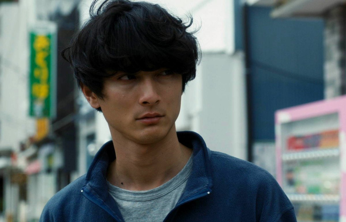 kowappa01's tweet photo. 初めて全部観たけど、この映画凄いなぁ〜😨めっちゃドキドキするなぁ〜😰
高良健吾さんと西川カナコさんの演技がすげぇなぁ〜😱もはやホラーだなぁ〜🤯
凄い映画だなぁ〜🤫
※過激なシーンがあります（注意）
※子供と見ちゃ駄目です。
#西川カナコ
#映画
#R18
#アンダー・ユア・ベッド
#高良健吾 https://t.co/nnnwhrFBEc