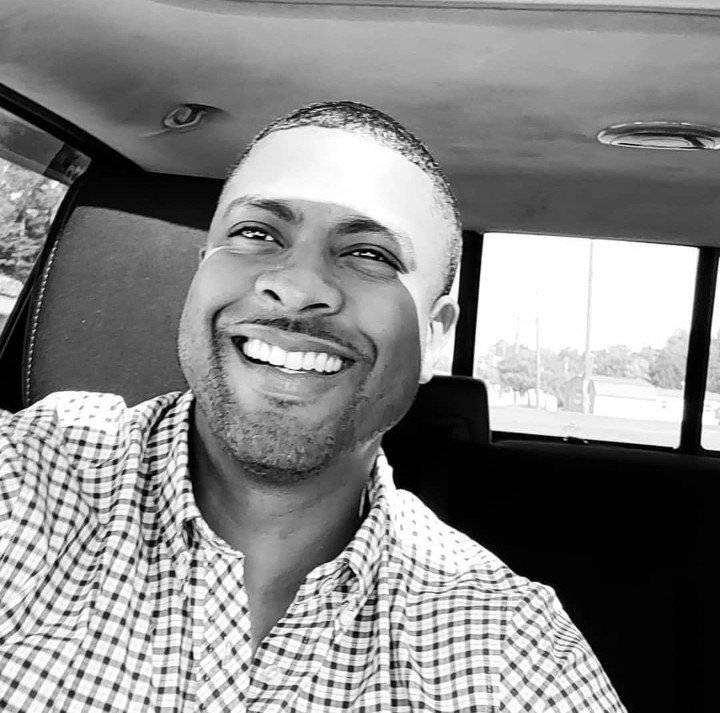 SullivanToco's tweet photo. Stay humble stay genuine stay grateful https://t.co/t3Rq1hYFag