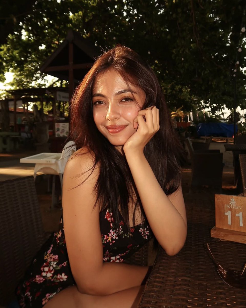 goofyeye's tweet photo. my sunshine, soaking in the sunshine ☀️ https://t.co/W2GeEBISBx