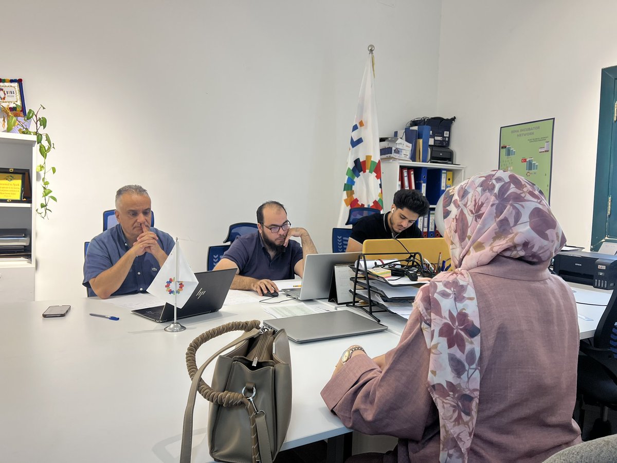 Bina_program's tweet photo. تمت مرحلة اختيار المشاريع و رواد الأعمال المتأهلين بمسابقة وظّيف بنسخته الثانية وذلك بعد الانتهاء من مرحلة الفرز الأولي وإجراء المقابلات الشخصية.
وسيتم إبلاغ المشاركين بنتيجة الاختيار عبر الرسائل النصية.
تهانينا للمتأهلين، مع تمنياتنا بالتوفيق والنجاح في المراحل القادمة. https://t.co/lkqXbN0t5E