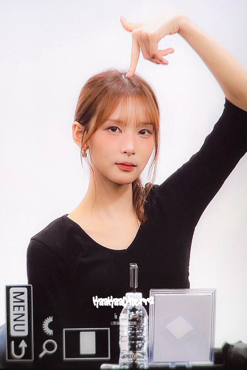 kaakaacherr2's tweet photo. 260927 #KIIRAS #Kylie #키라스 #카일리 https://t.co/G0wAINnFMM