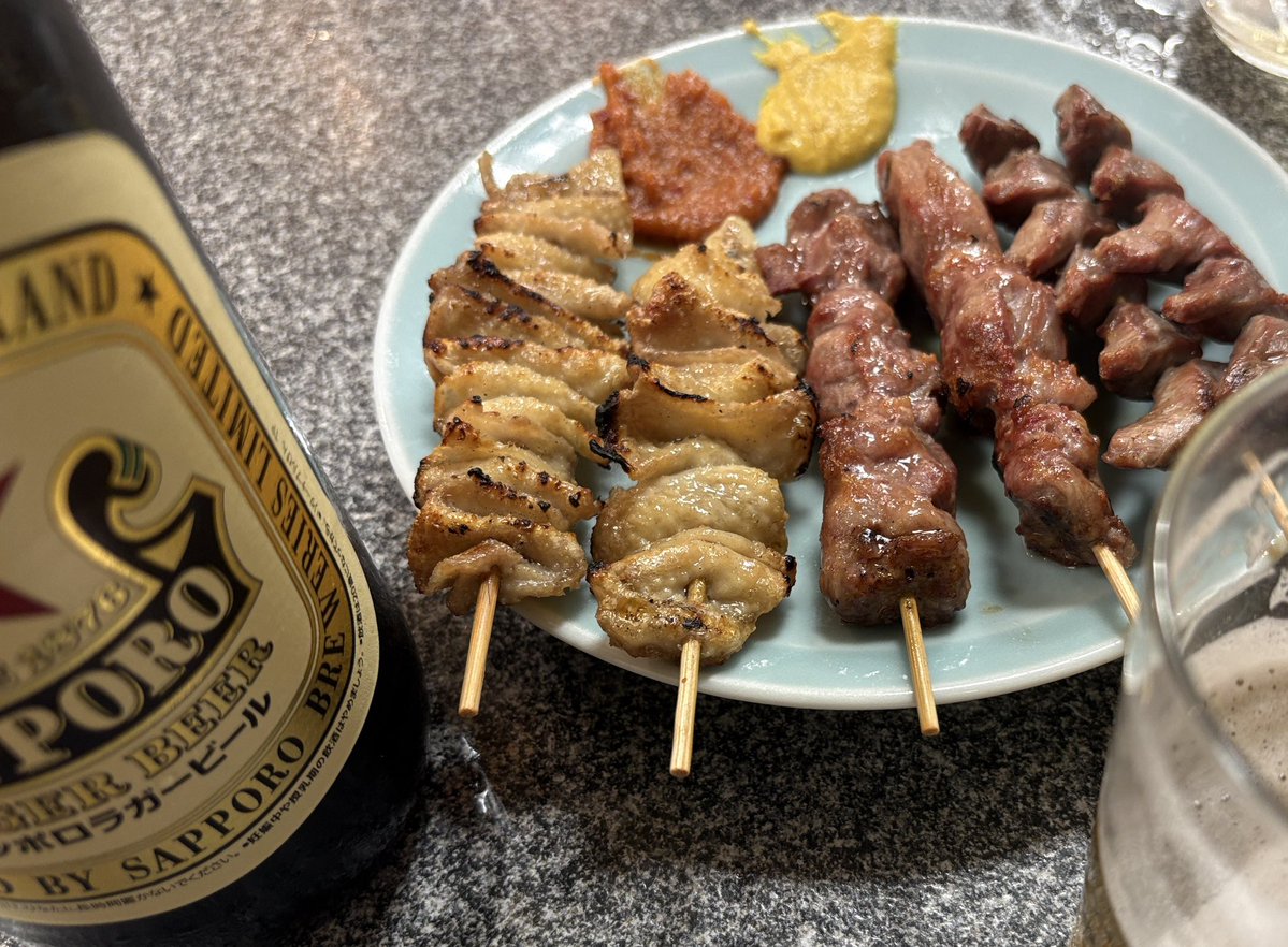 usataraspa's tweet photo. 昨晩は飲みすぎた。みそ汁つくってる https://t.co/3JU81SEvsn
